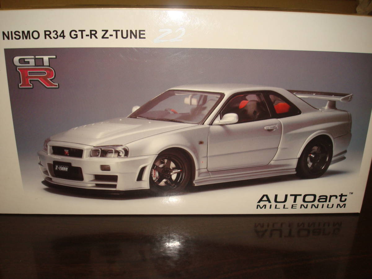 AUTOart　オートアート 1/18　スカイラインGT-R (R34)　NISMO 　 Z-TUNE