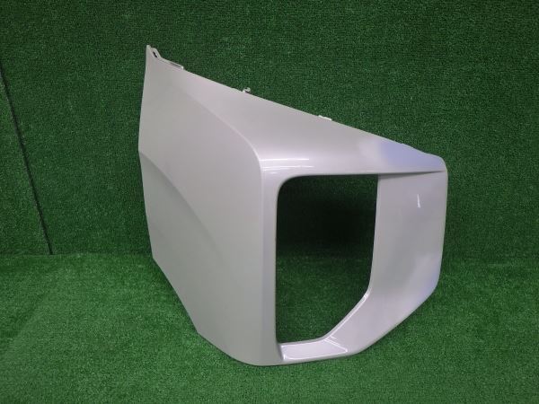 R60201 ekクロス B34W/B35W/B37W/B38W フロントコーナーバンパー 右側