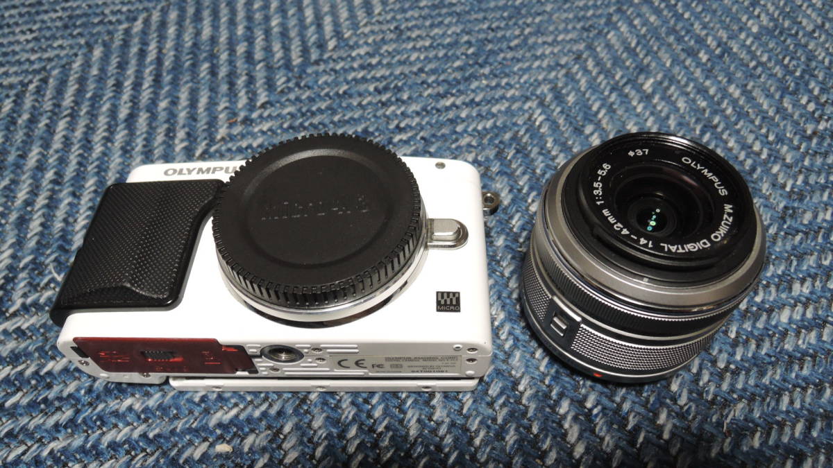 【ジャンク品】OLYMPUS PEN Lite E-PL5 14-42mm オリンパス OLYMPUS PEN Lite E-PL5 + レンズ14-42 ジャンク