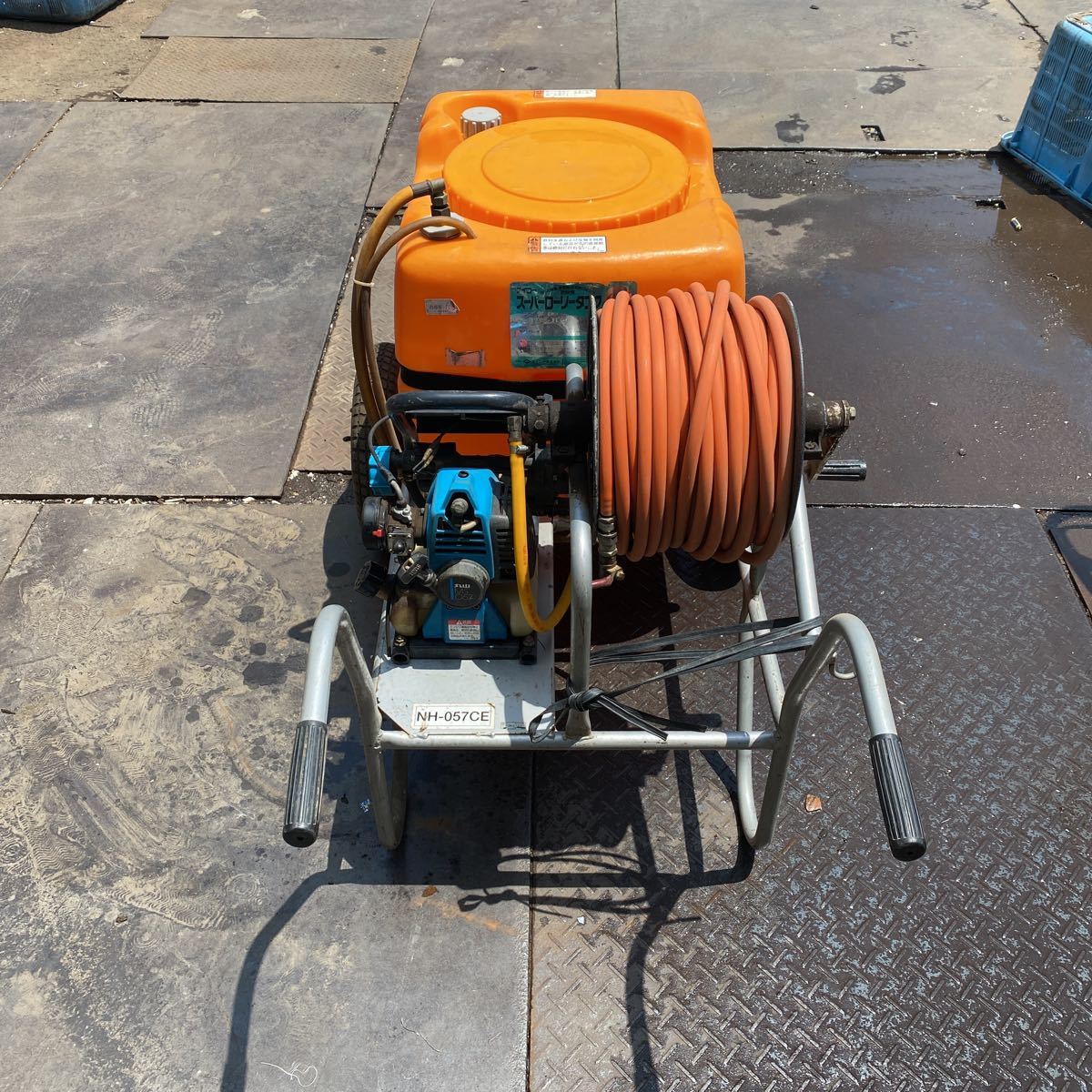 丸山製作所 エンジン式噴霧器 MS057 本体 セット動噴｛エンジン