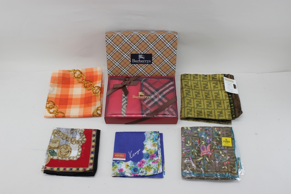 BURBERRY ハンドタオル ティッシュケースセット /ブランドハンカチ