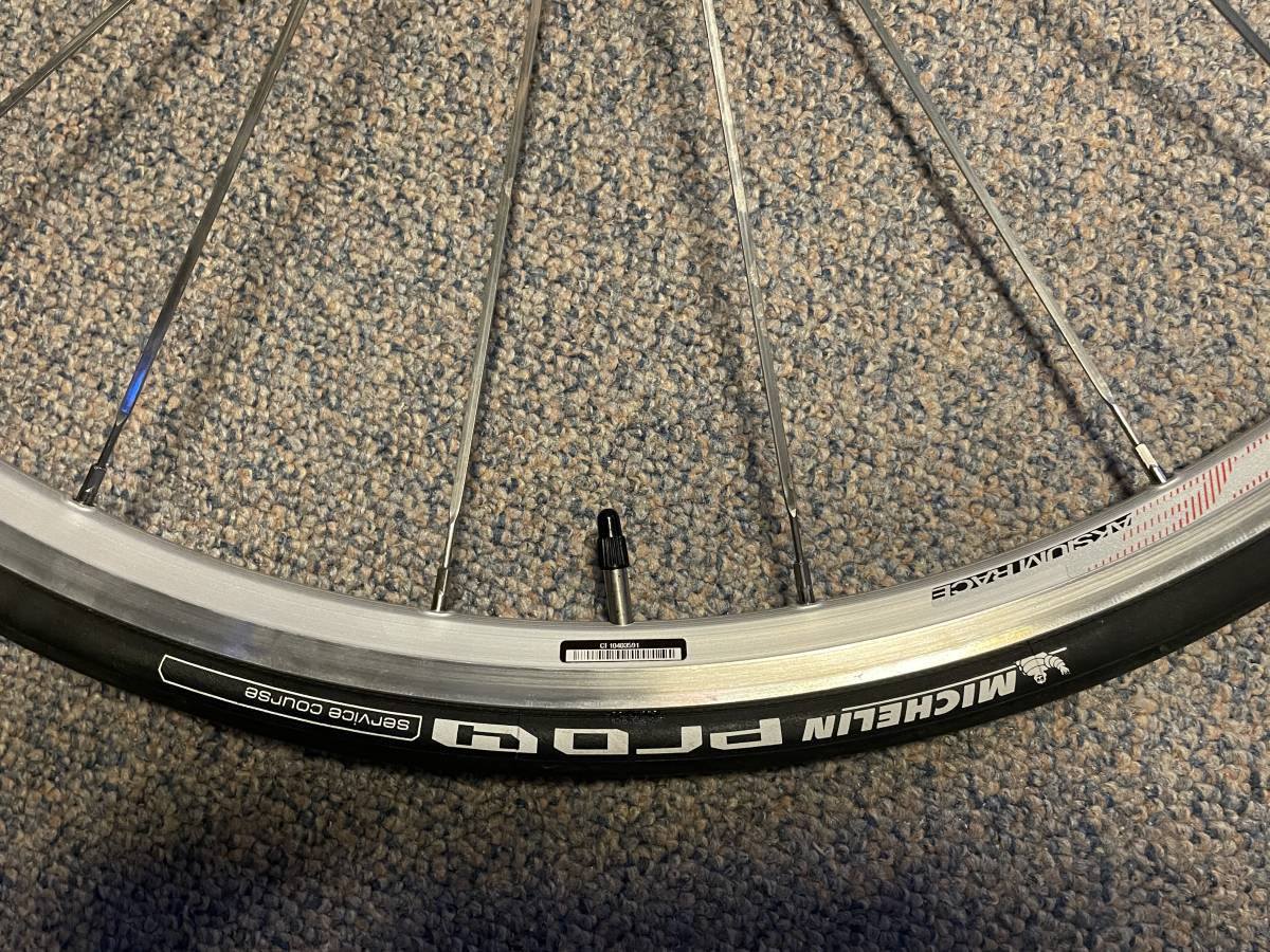 Mavic Aksium Race カセット付き シマノ用 送料無料 MAVIC AKSIUM