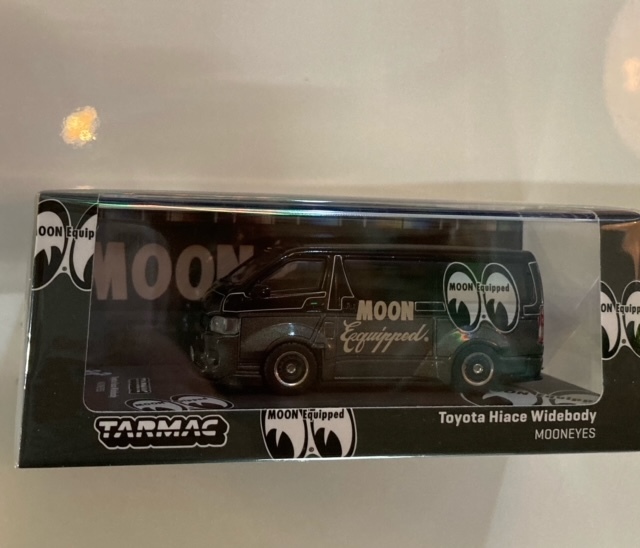  送料300円 Tarmac Works X MOONEYES 1/64 Toyota Hiace Widebody ダイキャストカー(乗用車)｜売買されたオークション情報、yahooの商品情報をアーカイブ公開 - オークファン 乗用車