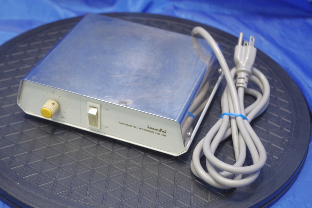 トリフィールドメーター 電磁波測定器 TRIFIELD METER Model 100XE
