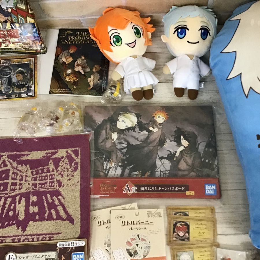 約束のネバーランド レイ まとめ売り アクリルスタンド : 公式通販