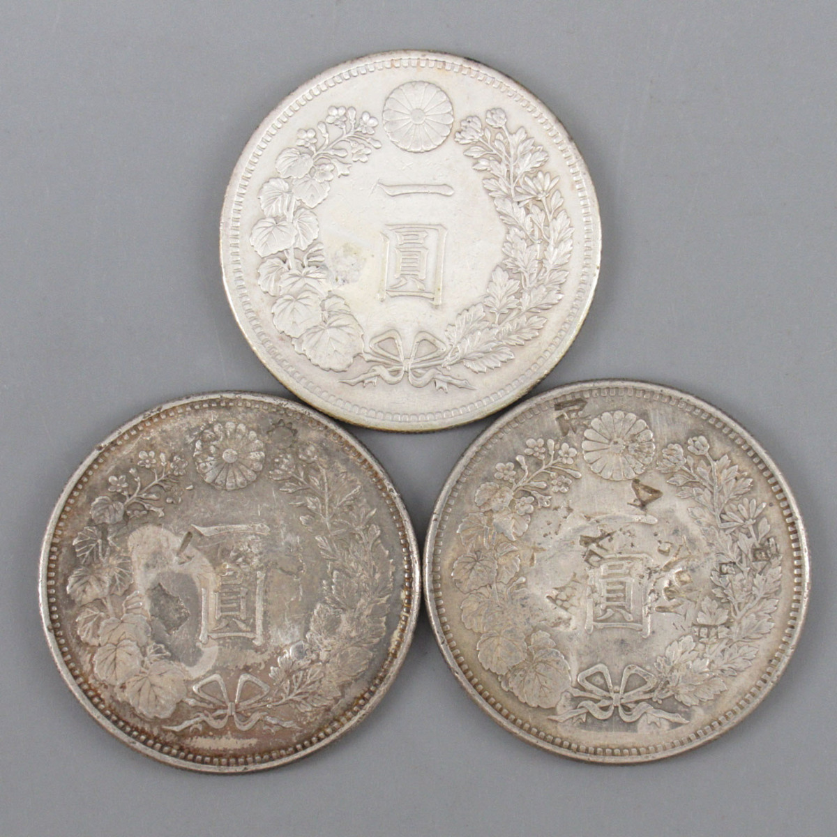 古いコイン 寿福康寧 背 日月 大型古銭 156大日本 明治三年 一円 直径 