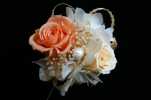 ★Berry'z★プリザーブドコサージュ※オレンジ・クリームバラ_1