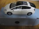 プリウス　ミニカー　1/30　新品　パール_1