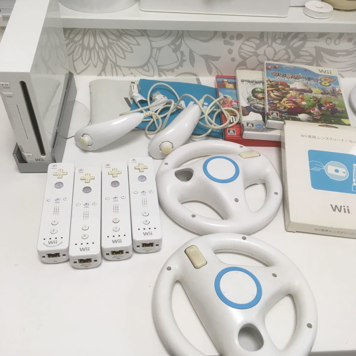 Wii ハンドル 本体 ソフト セット コントローラ4本 ウィー wii 本体