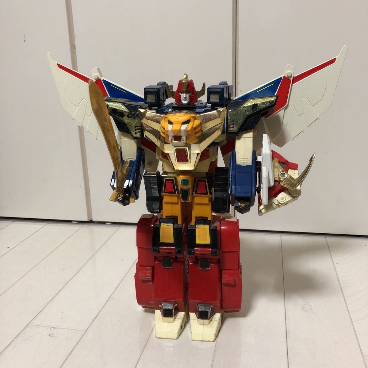 エルドランシリーズ第二弾。元気爆発ガンバルガーの玩具、ミラクル合体 