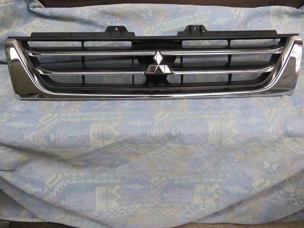 １円スタート パジェロミニ H58a フロント メッキ グリル Mr 塗装 交換用に フロント 売買されたオークション情報 Yahooの商品情報をアーカイブ公開 オークファン Aucfan Com