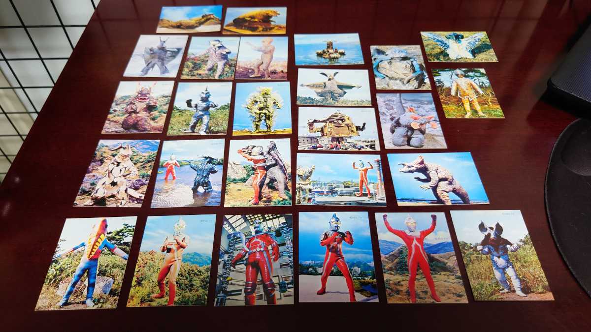 ウルトラセブン シスコ カード30枚 アルバム付 ウルトラセブン シスコ カード30枚 アルバム付 Yahoo!オークション