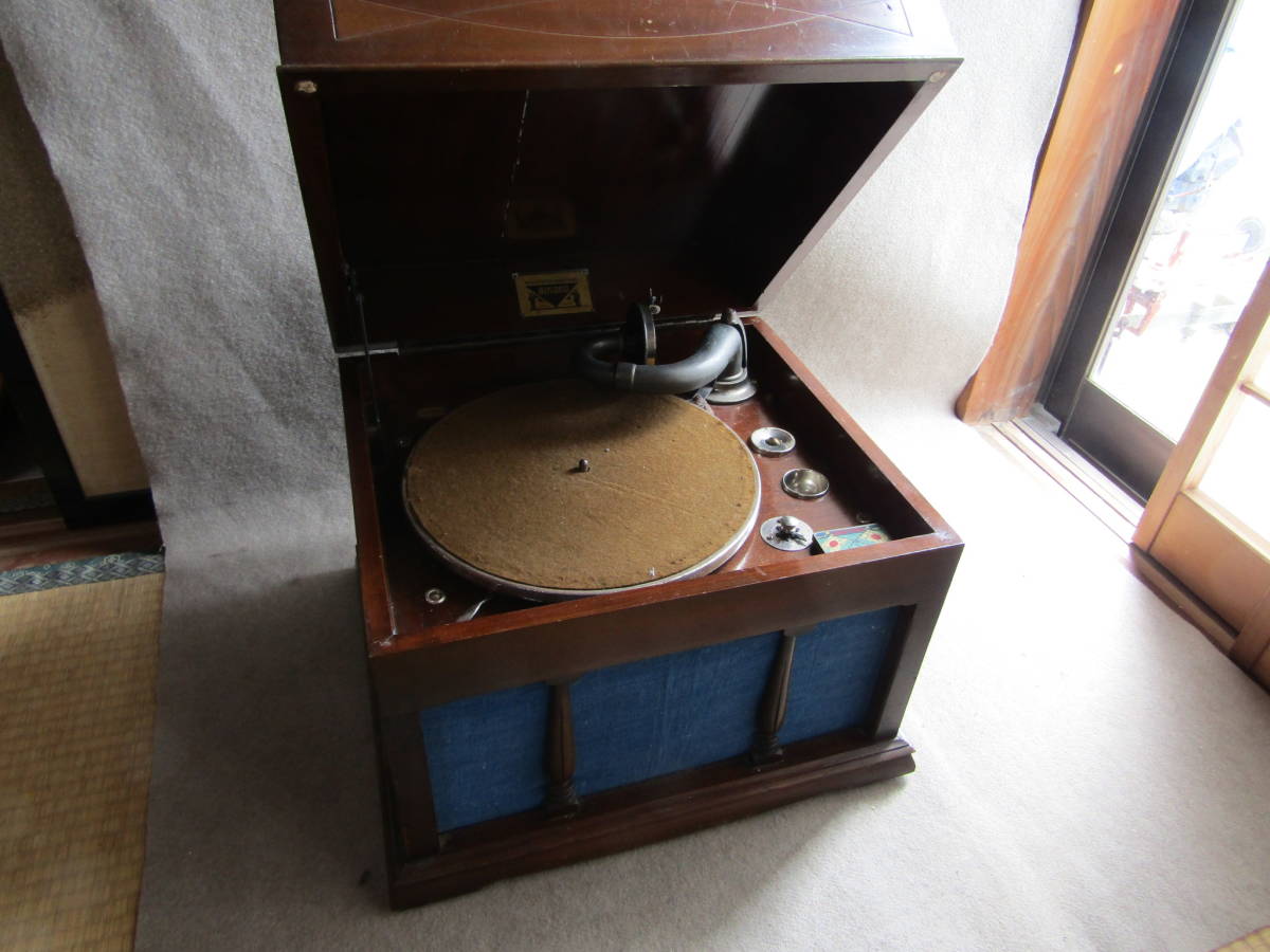 アンティーク 動作品 愛国 卓上蓄音機 SP盤蓄音機 木製 AIKOKU - 歴史 