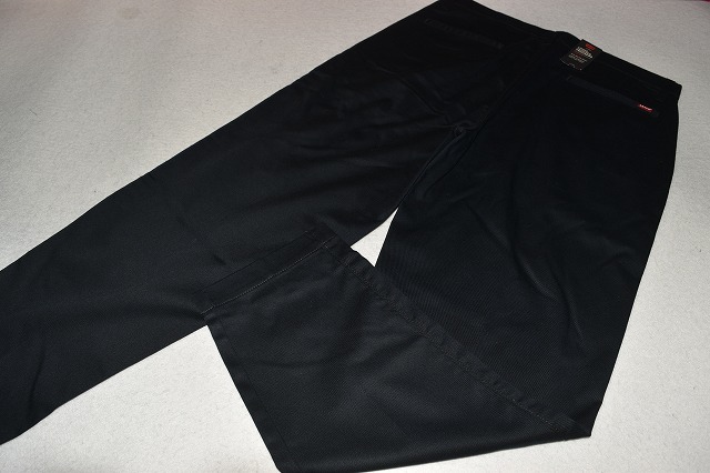 - Jeans Levi\u0027s® cheese Workwear denim LEVIS LOOSE TAPERED TROUSERS ストレッチ　W32　L32　ブラック