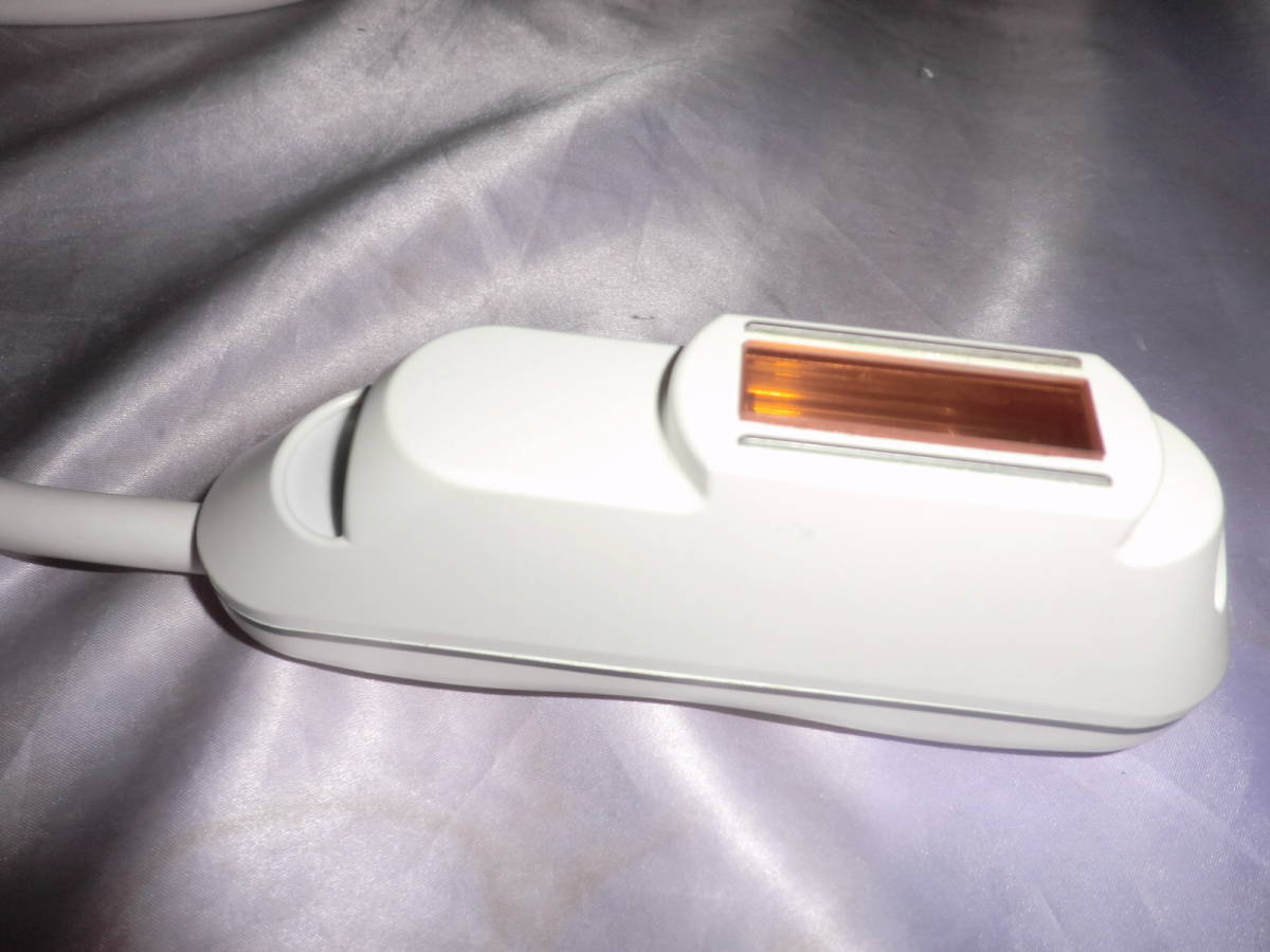 コースメニュー｜エステといえば“たかの友梨” 光美顔器 0 ご使用方法