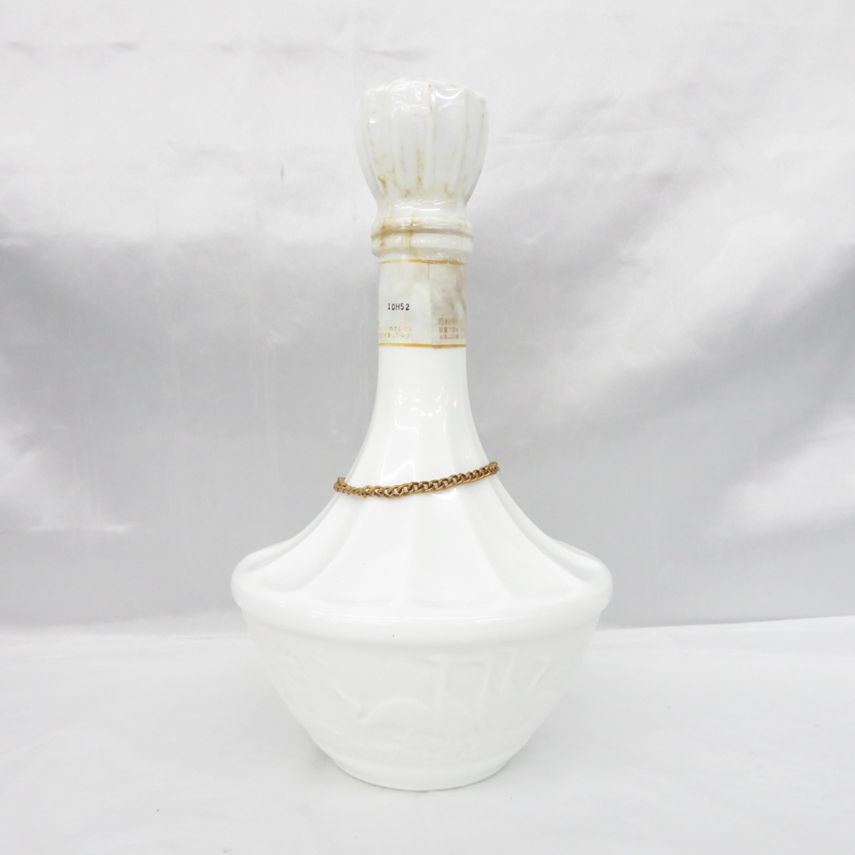 未開栓】NIKKA ニッカ 鶴 白陶器ボトル ウイスキー 700ml 43％ 1434g