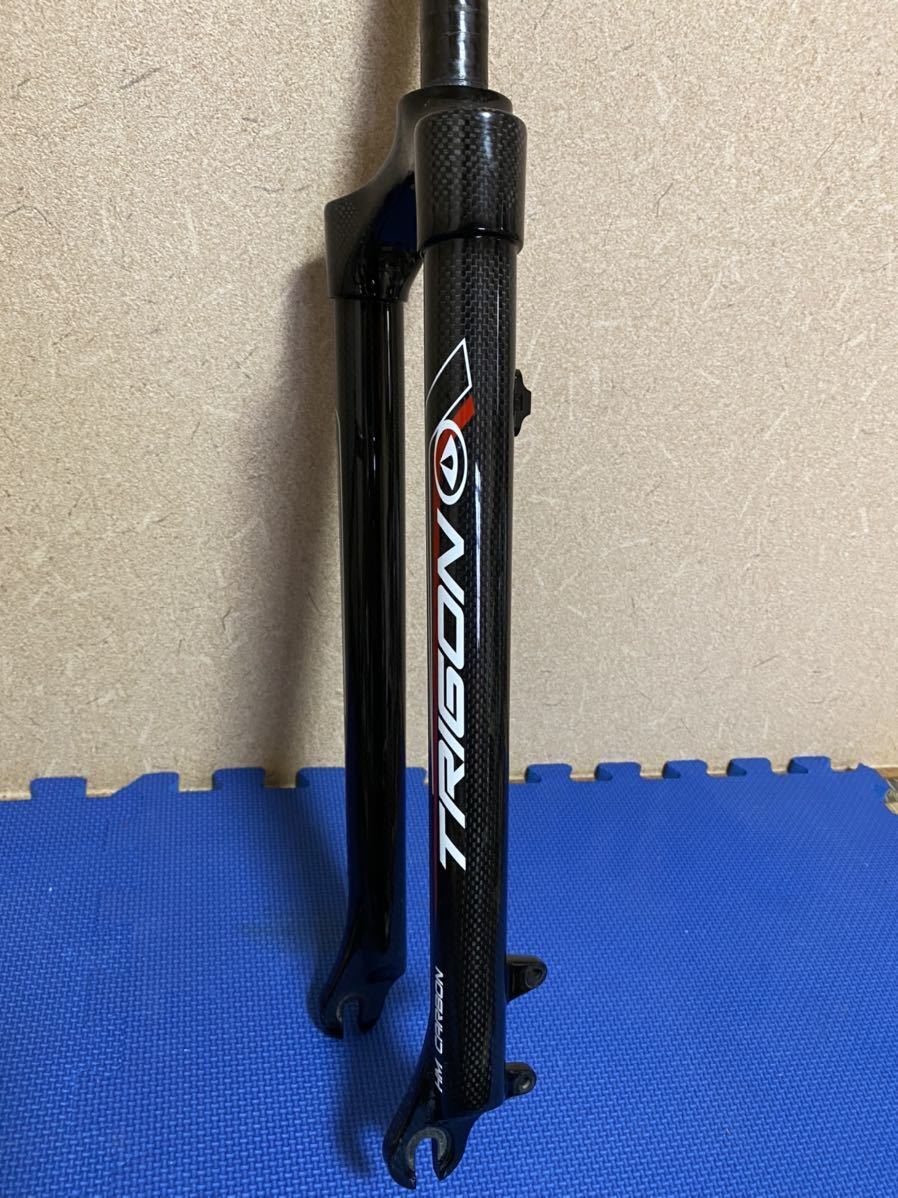 TRIGON フルカーボンフォーク 26インチ スポーツ、レジャー パーツ