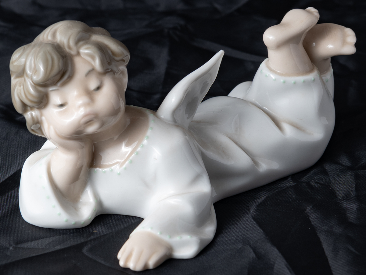 美品】LLADRO リヤドロフィギュリン天使の宝物天使兎ウサギ
