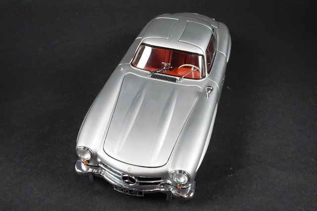 PMA ミニチャンプス 1/18 Mercedes Benz メルセデス ベンツ 300 SL Gulwing 1954 シルバー 180039000