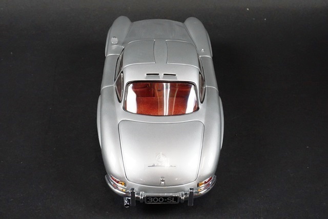 PMA ミニチャンプス 1/18 Mercedes Benz メルセデス ベンツ 300 SL Gulwing 1954 シルバー 180039000