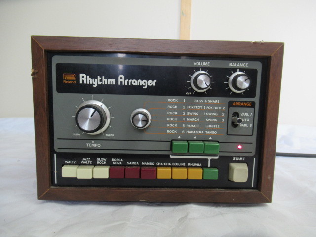 B41.Roland TR66 動作未確認ジャンク品 TR-66 TR66 動作未確認ジャンク
