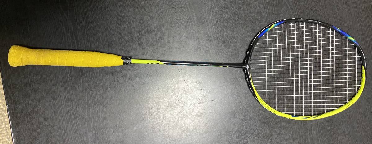 YONEX ヨネックス バドミントンラケット アストロクス77 YONEX