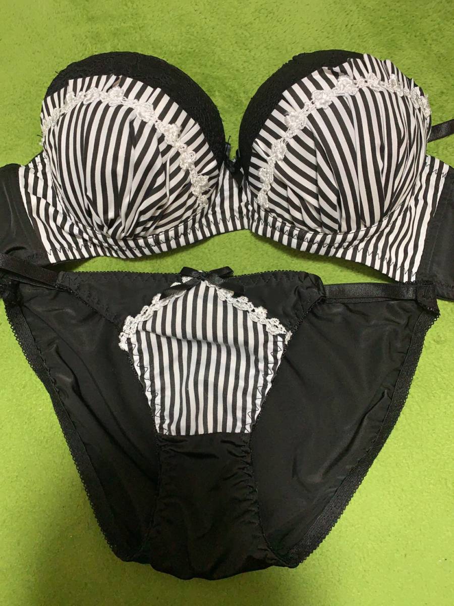 76女性用ショーツ50枚(難あり)