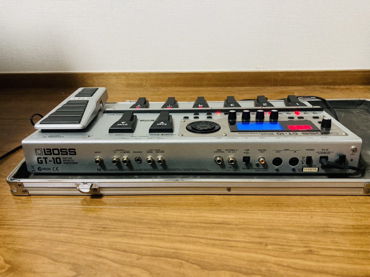 BOSS GT-10 マルチエフェクター　ケース付き_5