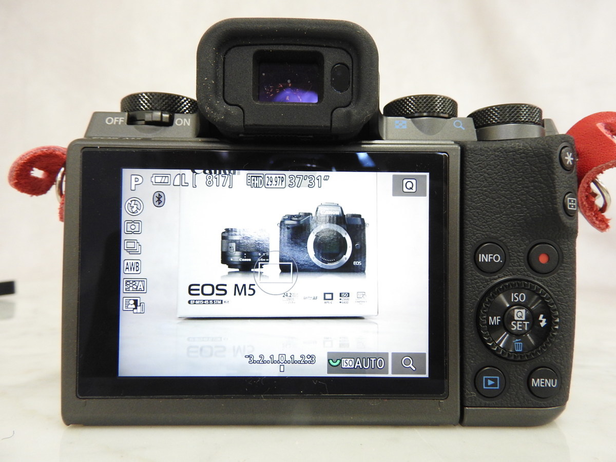 ☆Canon/キャノン EOS M5 ミラーレス一眼カメラ レンズキット EF-M15
