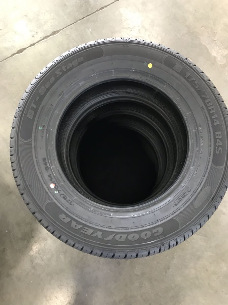 175/70R14 夏タイヤ グッドイヤー_2