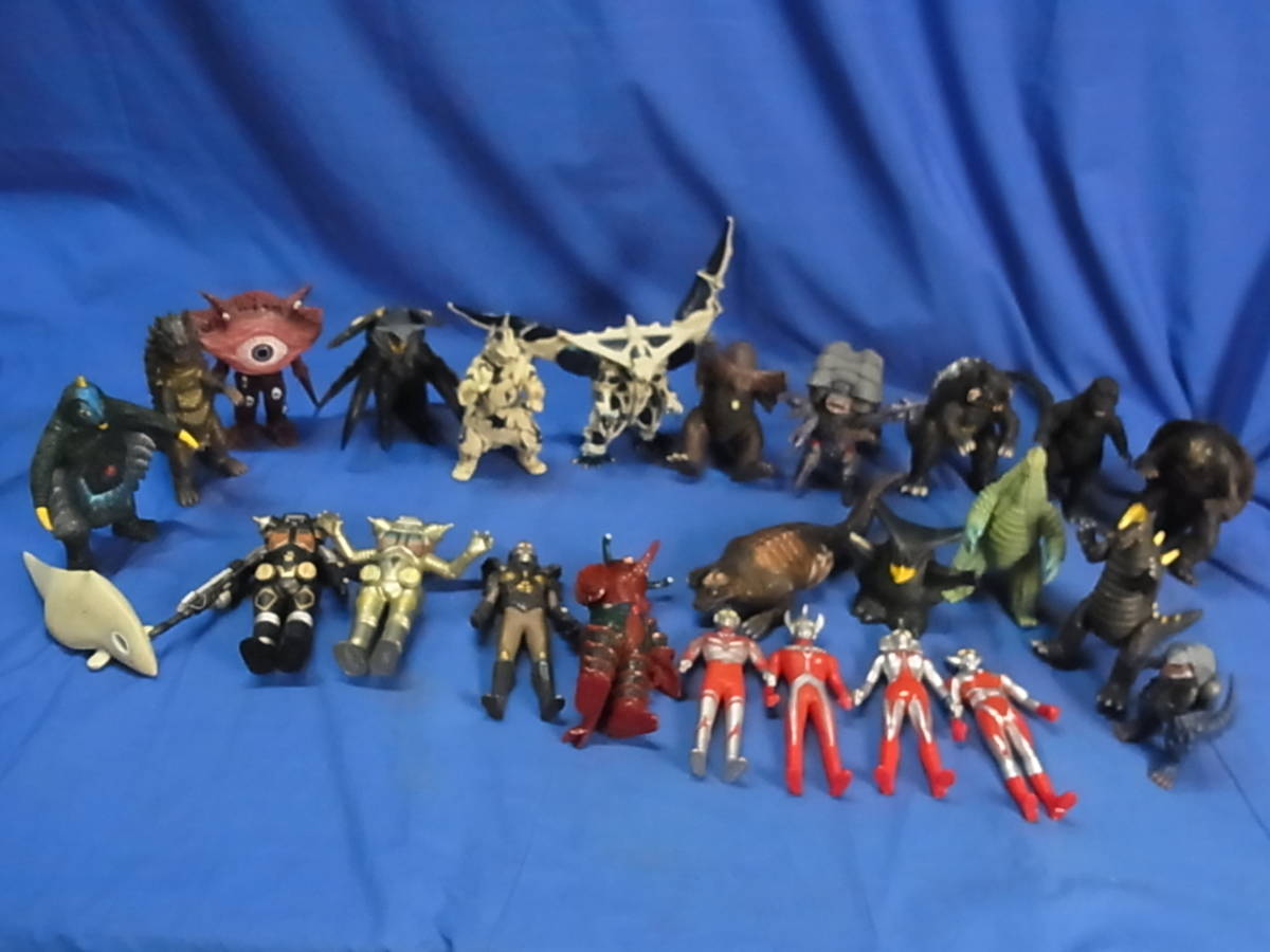 ウルトラマン25体 ソフビ フィギュア まとめ売り 【まとめ売り