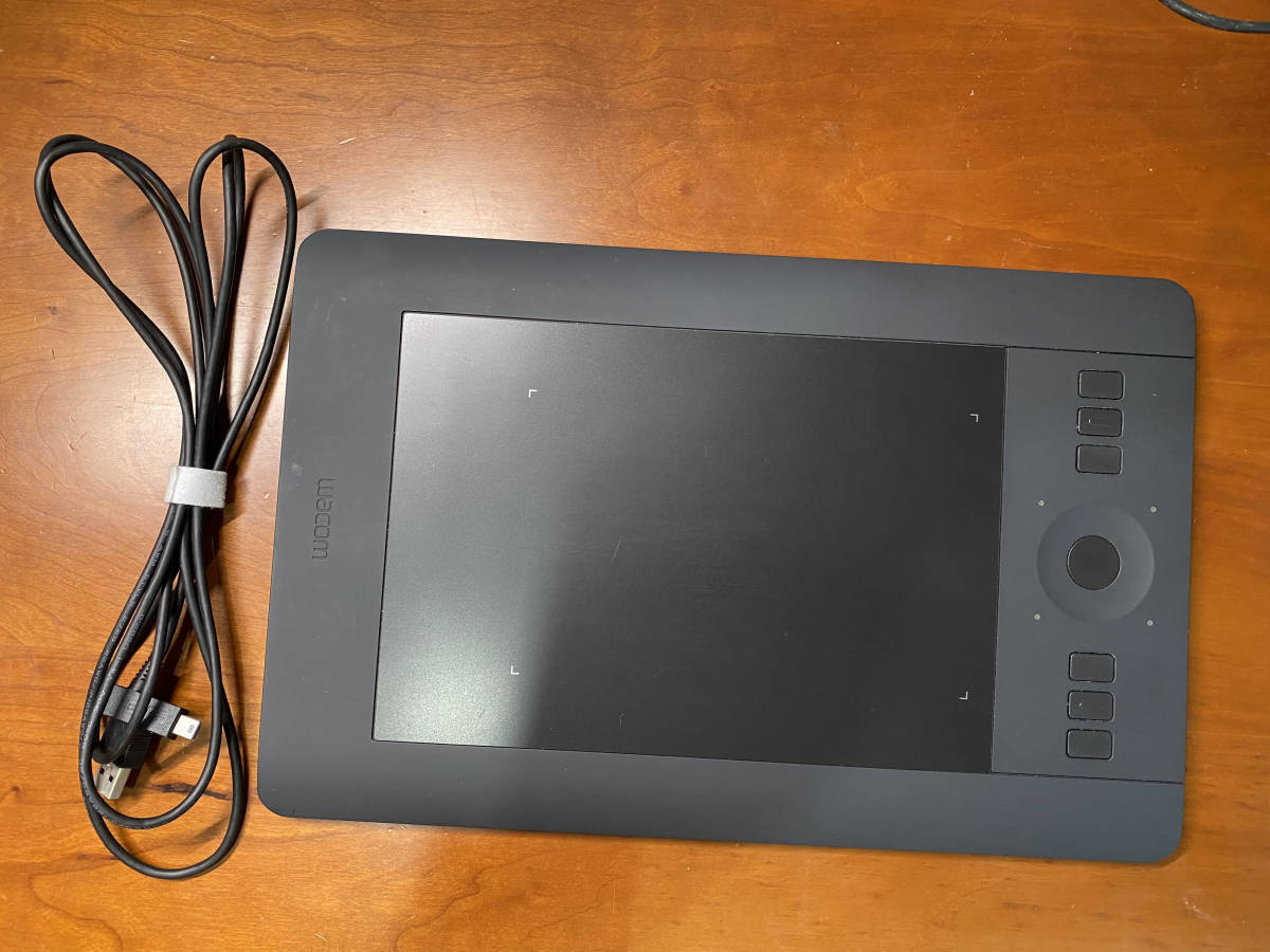 Wacom ワコム ペンタブレット Intuos Pro small PTH-451