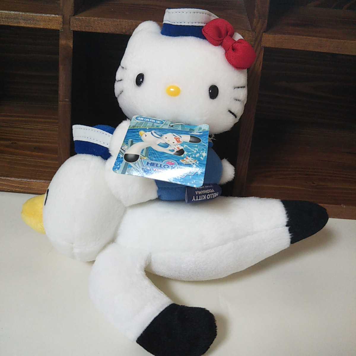 ハローキティ ぬいぐるみ 横浜限定 カモメ 水兵さん 幅21㎝(ハロー 