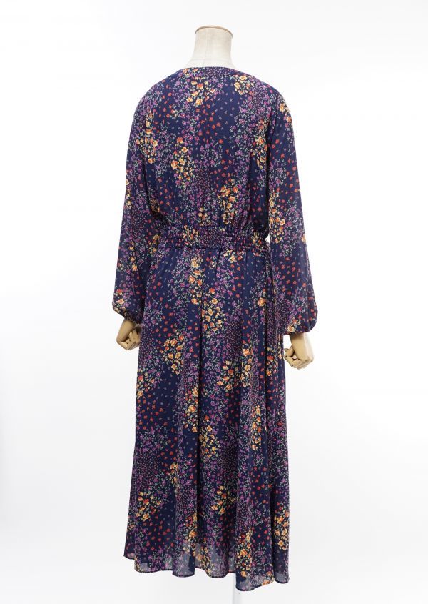Gi8776 スローブイエナ Slobe Iena Vネック ロング マキシ丈 ワンピース ネイビー系 花柄 フラワープリント M相当 イエナ 売買されたオークション情報 Yahooの商品情報をアーカイブ公開 オークファン Aucfan Com