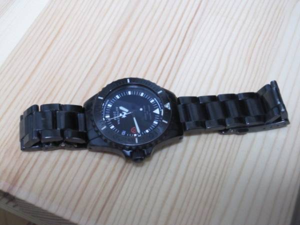 バイオハザード ウェスカーモデル Gsx031 腕時計 S T A R S 3針 時 分 秒 売買されたオークション情報 Yahooの商品情報をアーカイブ公開 オークファン Aucfan Com