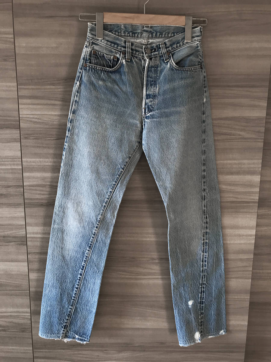 大得価，人気SALE 美色 アイスブルー USA製 Levi's 501 W29 赤耳 66 後期 オリジナル ビンテージ デニム リーバイス 黒カン シングル 前期 古着 xx USA 50(W29)｜売買されたオークション情報、yahooの商品情報をアーカ W29