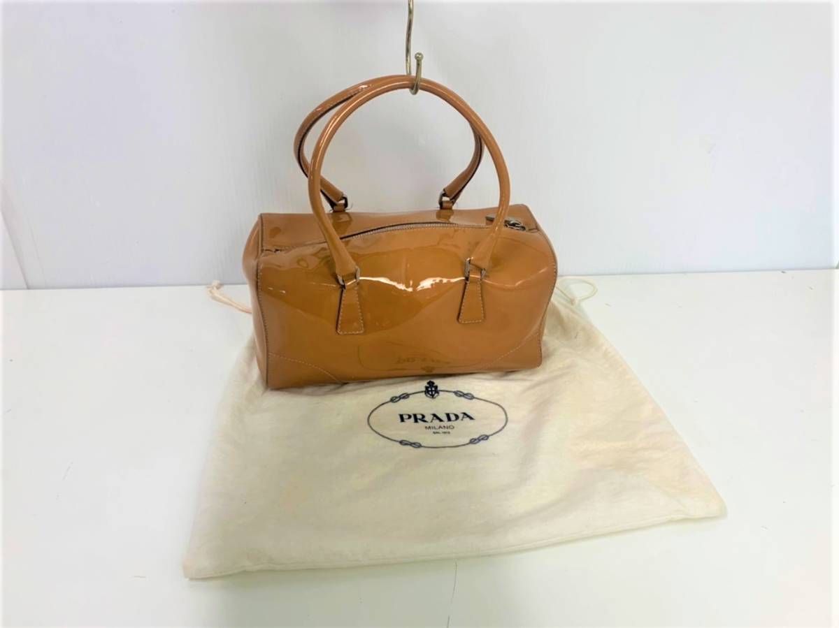 PRADA/プラダ エナメルボックスバッグ ミニボストン キャメルカラー