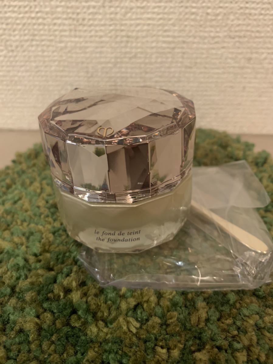 【大人気，新作】 資生堂 クレ ド ポーボーテ ルフォンドゥタン オークル20 ファンデーション(ファンデーション)｜売買されたオークション情報、yahooの商品情報をアーカイブ公開 - オークファン クレ・ド・ポー ボーテ