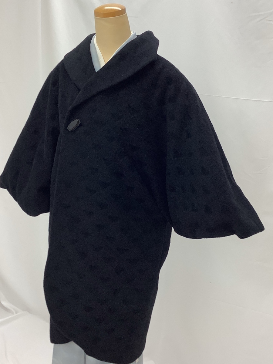 きものcocon★和装コート★/身丈99/裄60/身幅62/素材不明/黒系【10-20-2K-0562-d】 着物コート 和装コート レディース 花柄レース仕立て アフター300円和装コート 裄