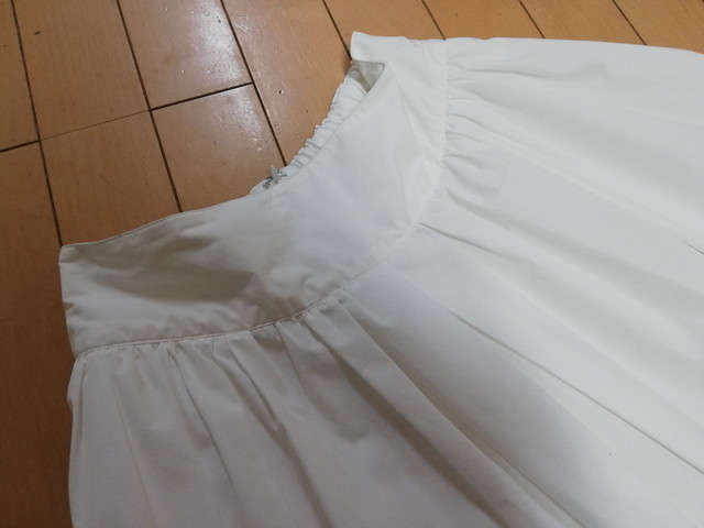 未使用★maisondeRの白の綿スカート★高級スカート