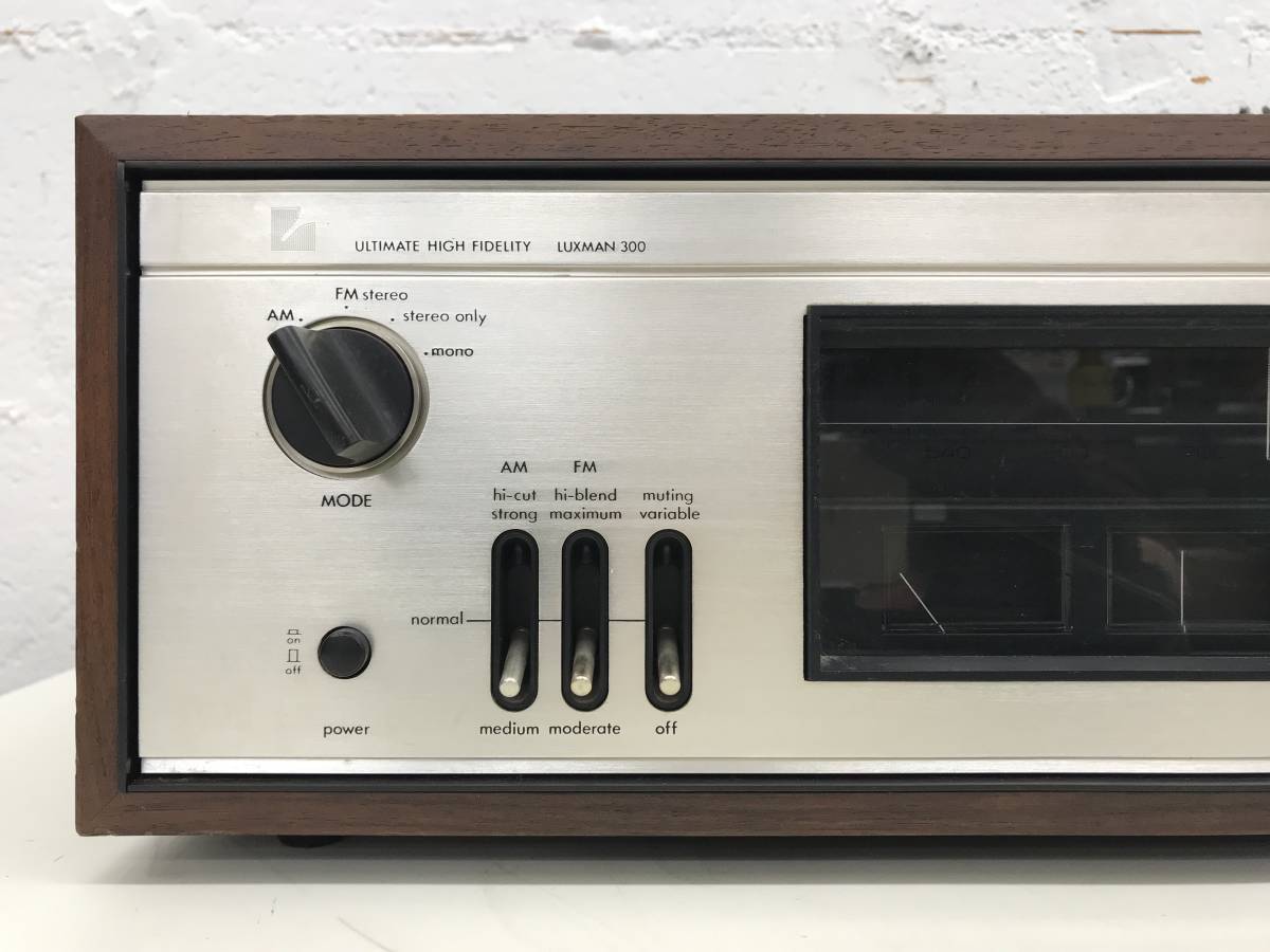 Luxman T-300 FM⁄AM Classic Tuner - Rare For Sale - US Audio Mart