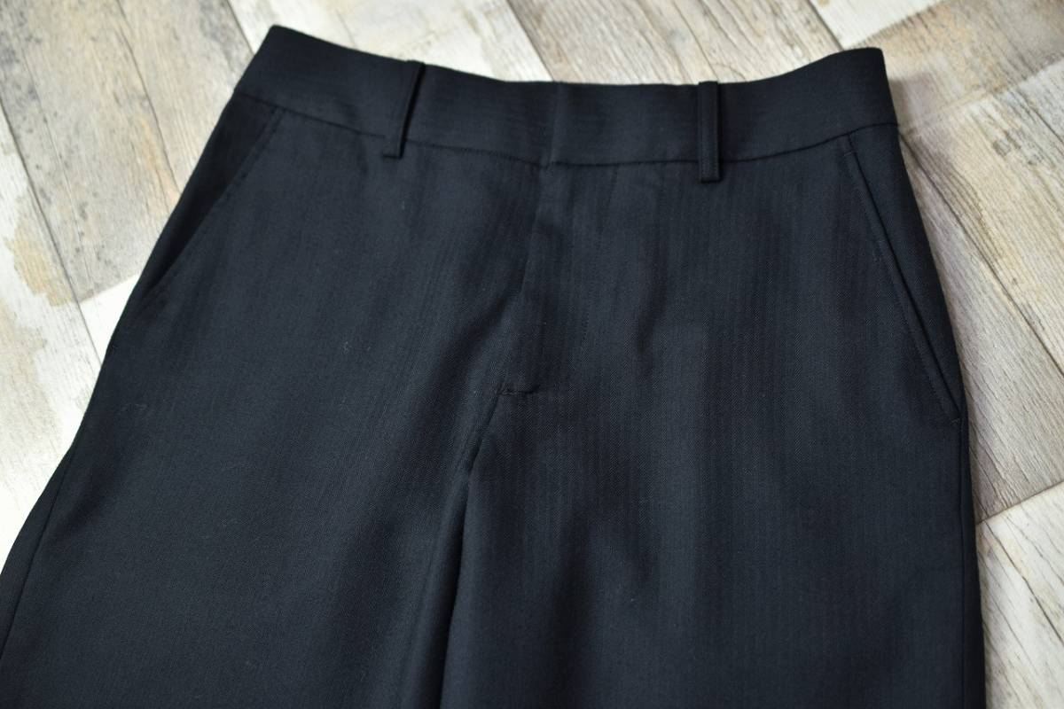 MARGARET HOWELL | マーガレット・ハウエル WOOL FINE STRIPE WIDE