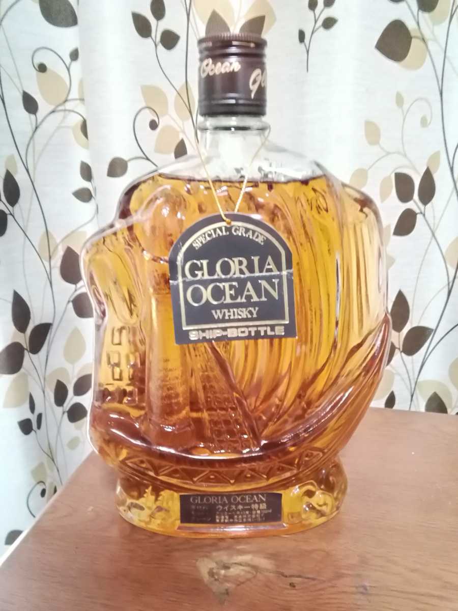 新品未開栓　三楽　グロリアオーシャン　ウイスキー　760ml　シップボトル