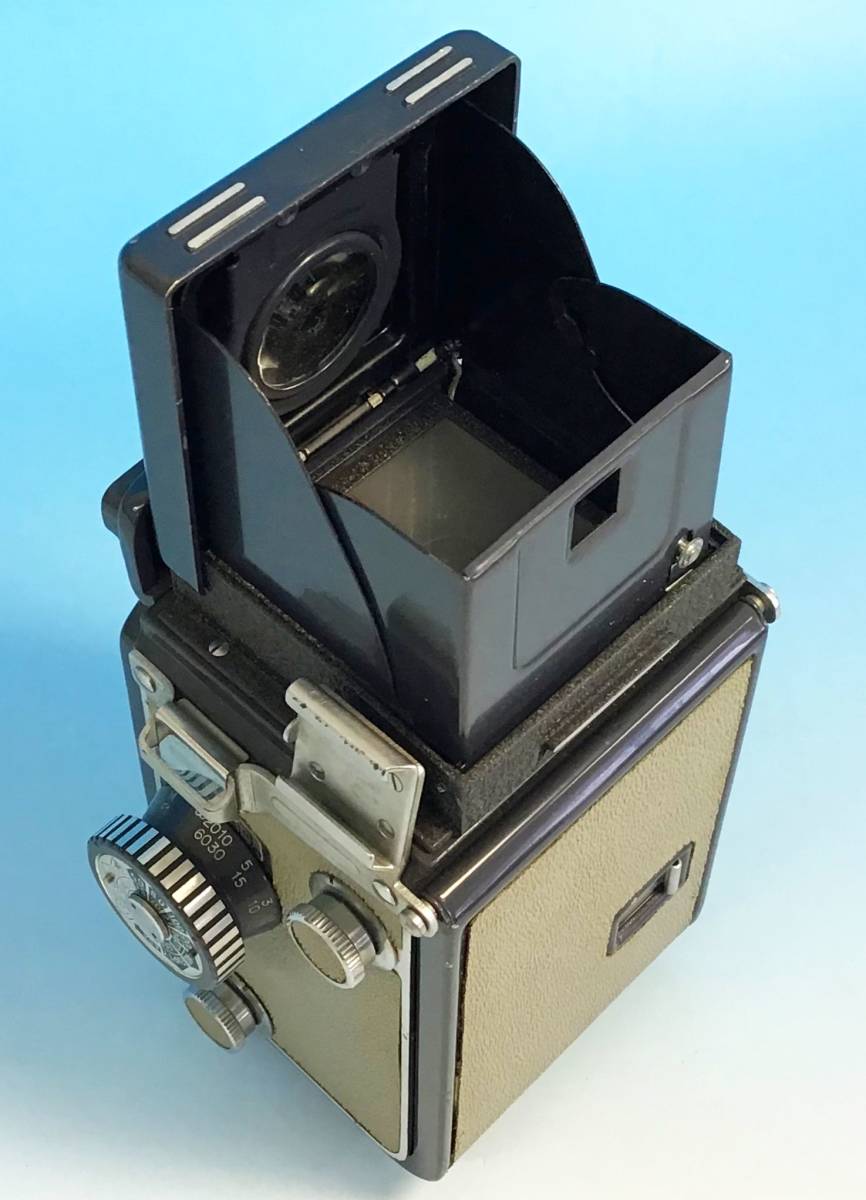 Yashica-44 二眼レフカメラ 60mm F3.5 部品取り フィルムカメラ 単焦点