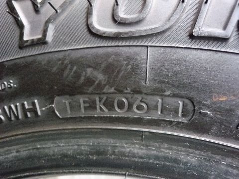 ジムニー用ヨコハマジオランダー185/85Ｒ16製造１１年中古_3