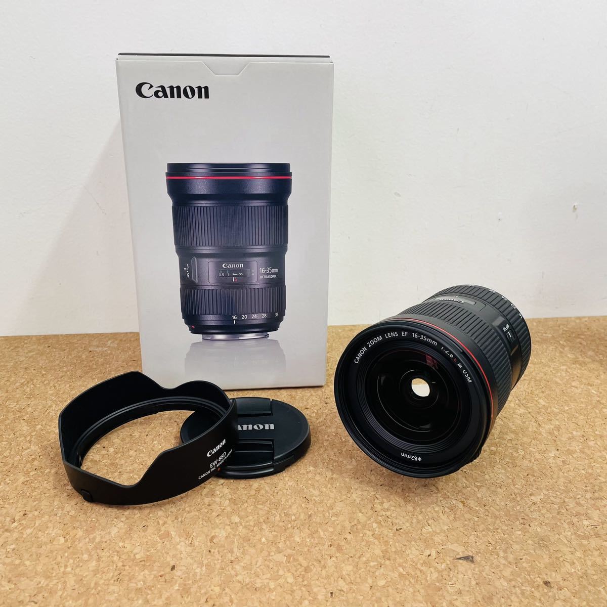 美品 未使用に近い 動作良好 キヤノン EF16-35mm F2.8L III USM 箱付き 