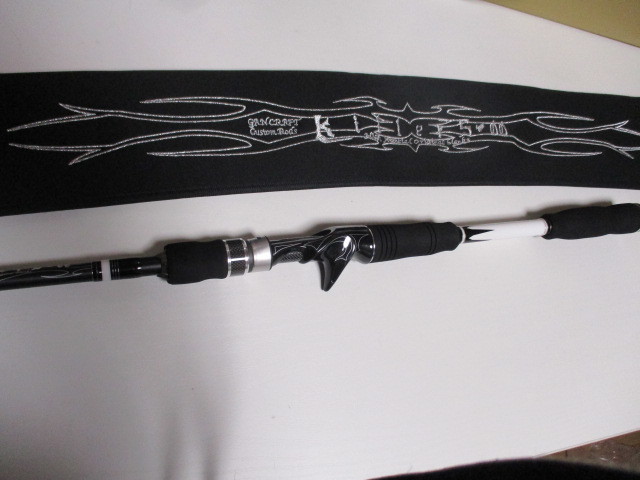驚きの破格値 限定４９本 ガンクラフト デッドソード ホワイトノイズ KG-00 6-710EXH / DEAD SWORD White Noise Veｒ(1ピースベイトロッド)｜売買されたオークション情報、yahooの商品情報をアーカイブ公開 - オークフ ルアーロッド