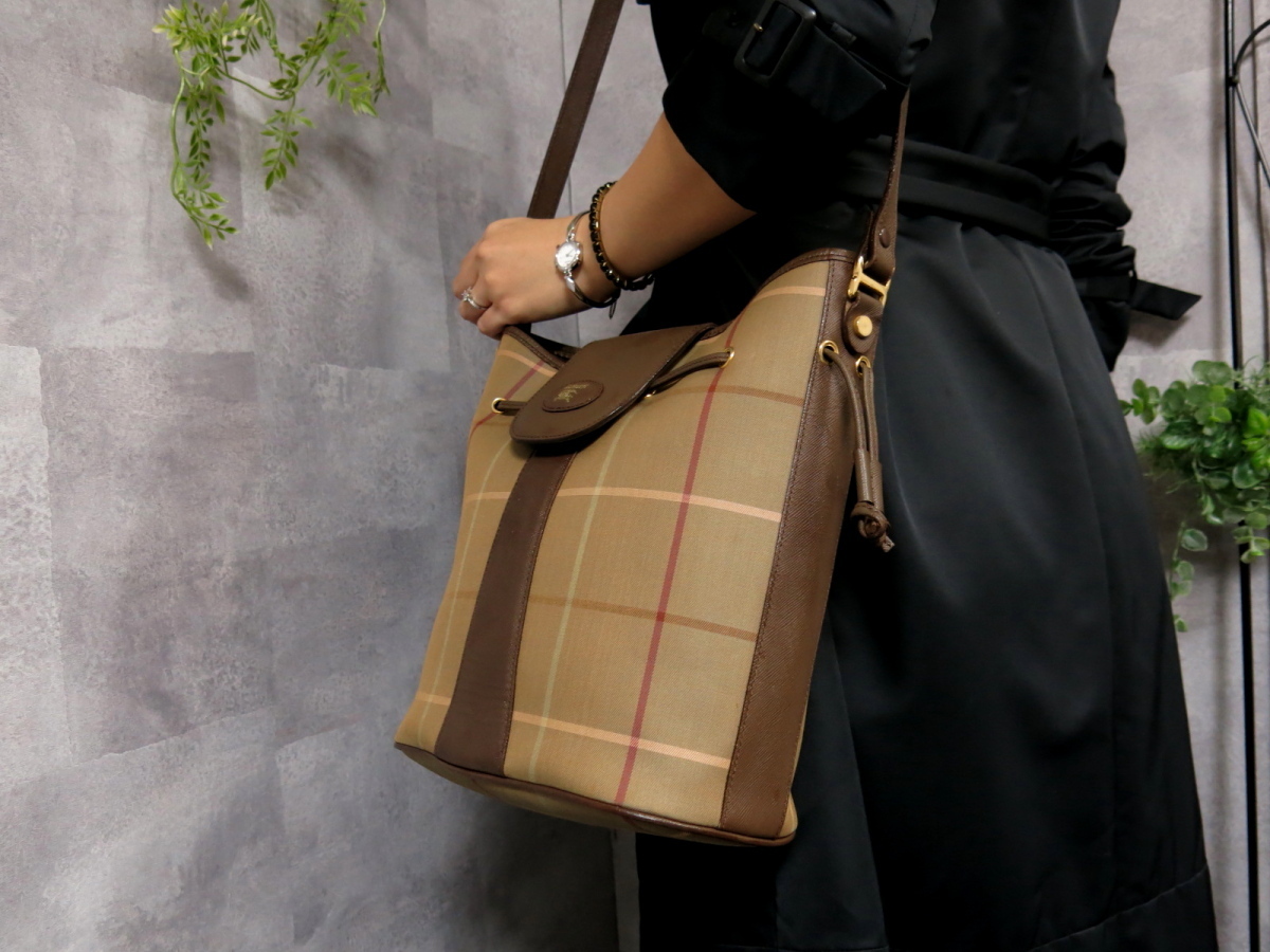 超美品○BURBERRY バーバリー○ノバチェック○キャンバス サフィアーノ 