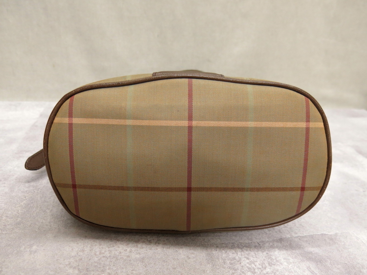 超美品○BURBERRY バーバリー○ノバチェック○キャンバス サフィアーノ 