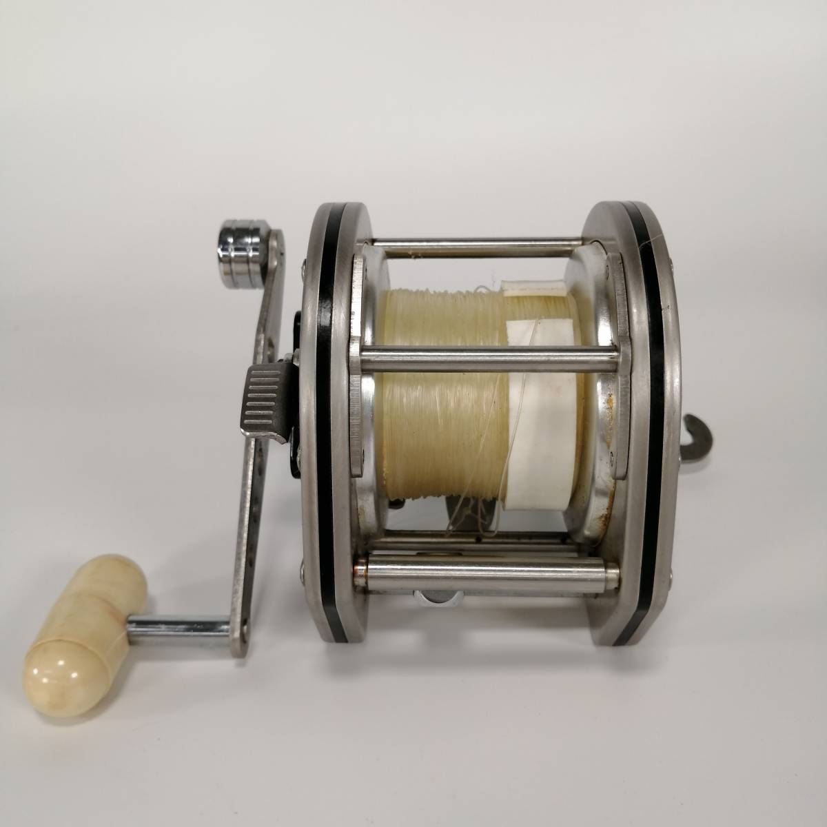 希少 美品 DAIWA ダイワ ダイナミック DYNAMIC 2000S Daiwa Dynamic ダイナミック 2000S リール システムリール 船用 船釣り